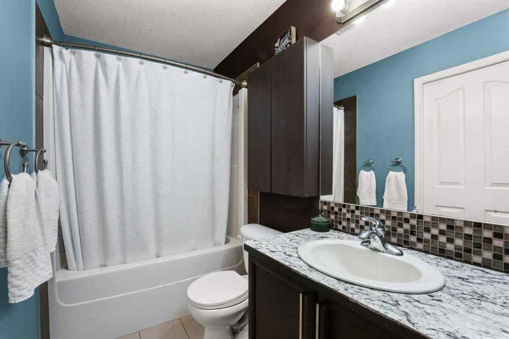 MLS® A2263117 - 2034 Luxstone Boulevard SW in Luxstone Airdrie, Residential