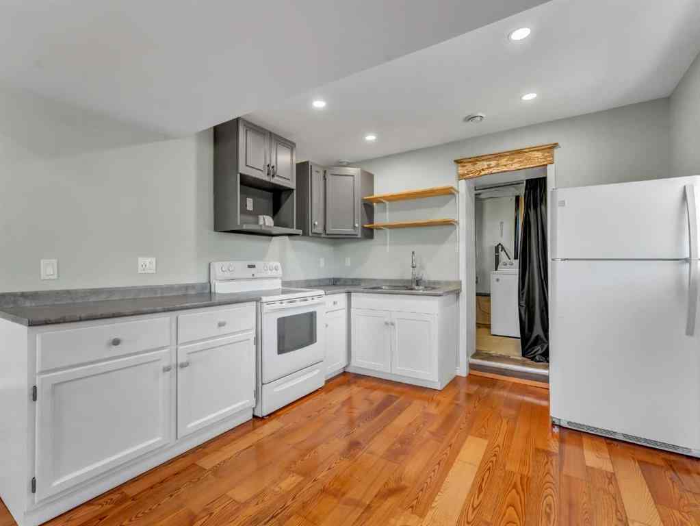 MLS® A2263120 - 332 5 Street SE in SE Hill Medicine Hat, Residential