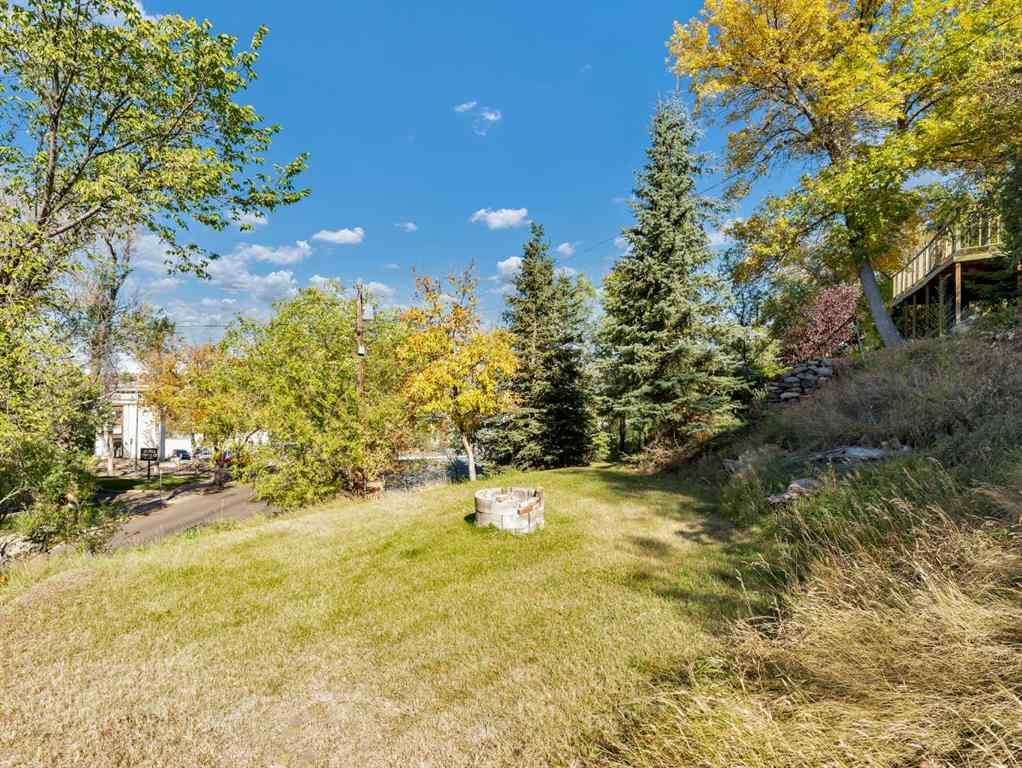 MLS® A2263120 - 332 5 Street SE in SE Hill Medicine Hat, Residential