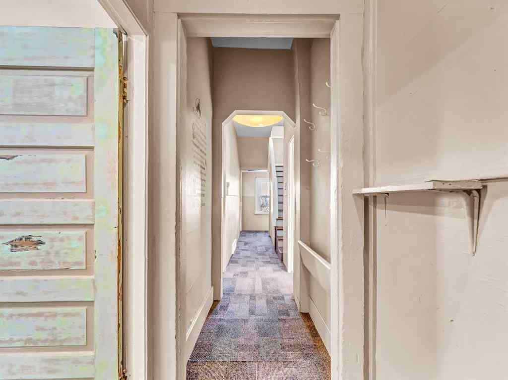 MLS® A2263120 - 332 5 Street SE in SE Hill Medicine Hat, Residential