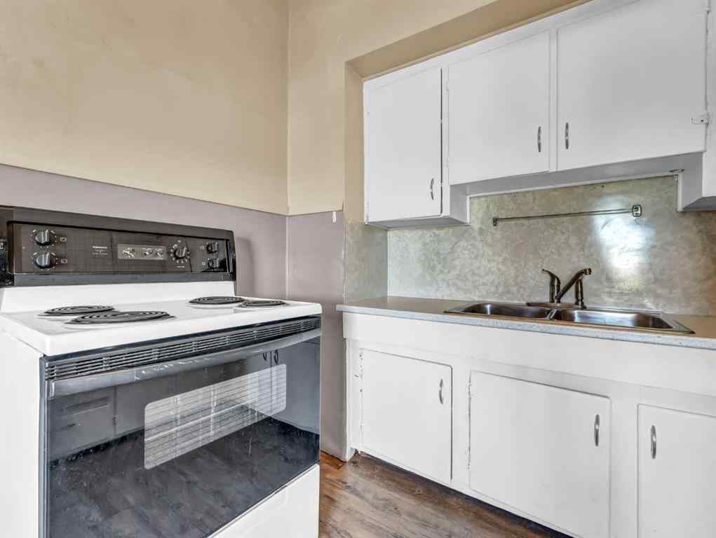 MLS® A2263120 - 332 5 Street SE in SE Hill Medicine Hat, Residential