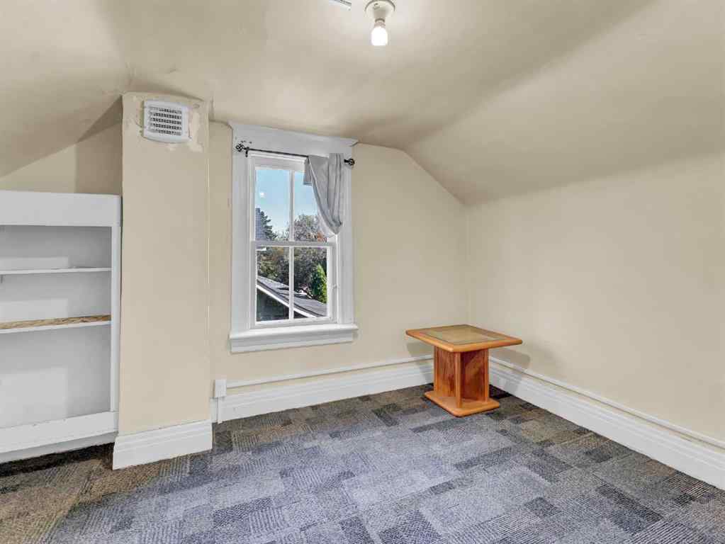 MLS® A2263120 - 332 5 Street SE in SE Hill Medicine Hat, Residential