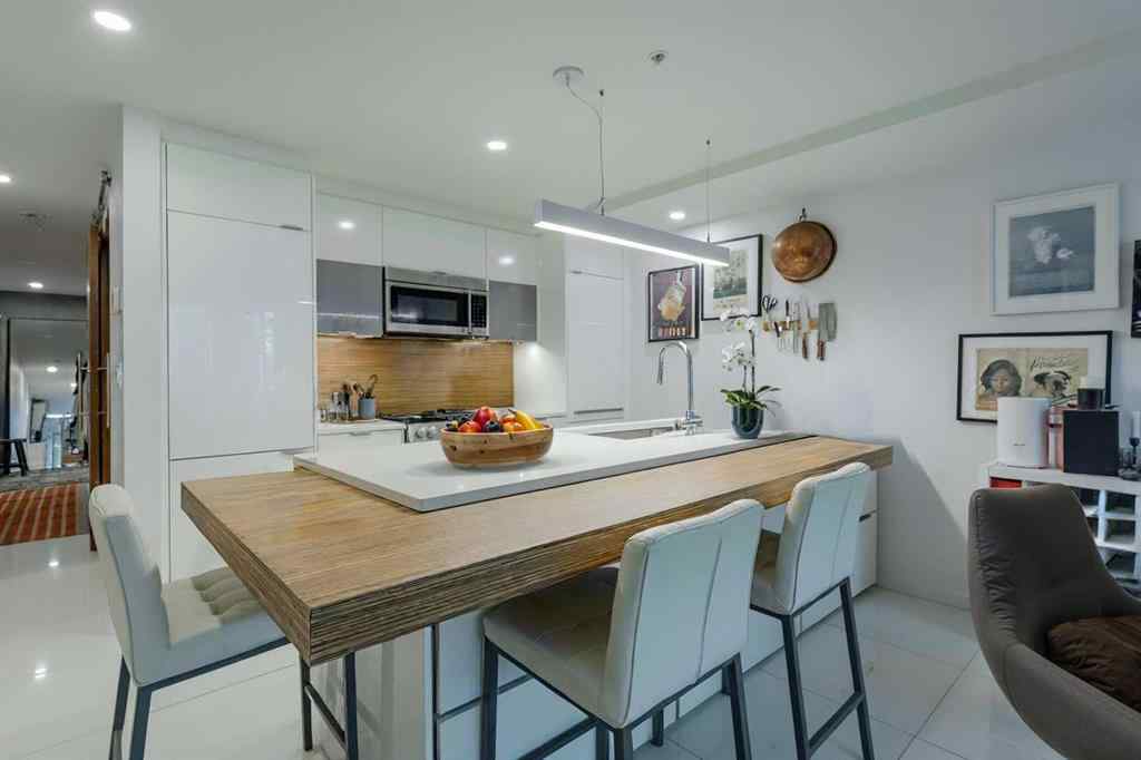 MLS® A2263122 - Unit #210 1020 9 Avenue SE in Inglewood Calgary, Residential