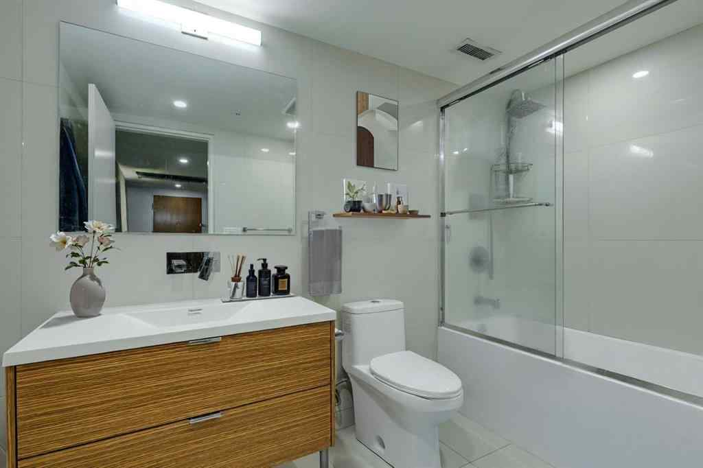 MLS® A2263122 - Unit #210 1020 9 Avenue SE in Inglewood Calgary, Residential