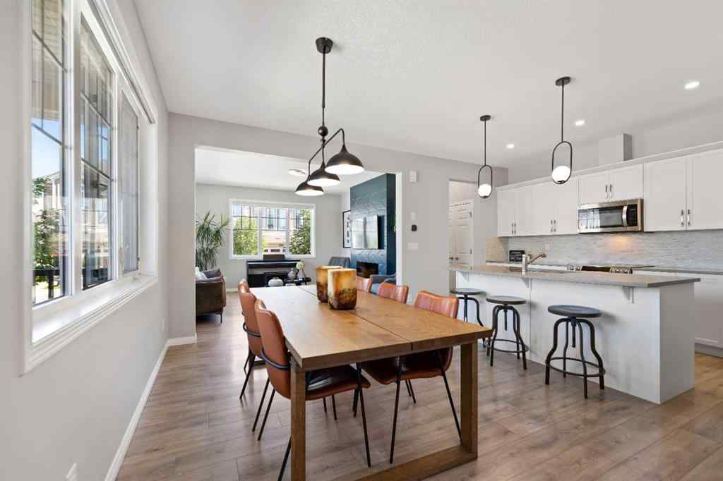 MLS® A2263123 - 19 Yorkville Gate SW in Yorkville Calgary, Residential