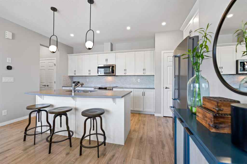 MLS® A2263123 - 19 Yorkville Gate SW in Yorkville Calgary, Residential