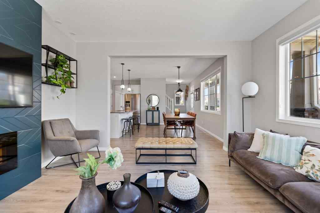 MLS® A2263123 - 19 Yorkville Gate SW in Yorkville Calgary, Residential