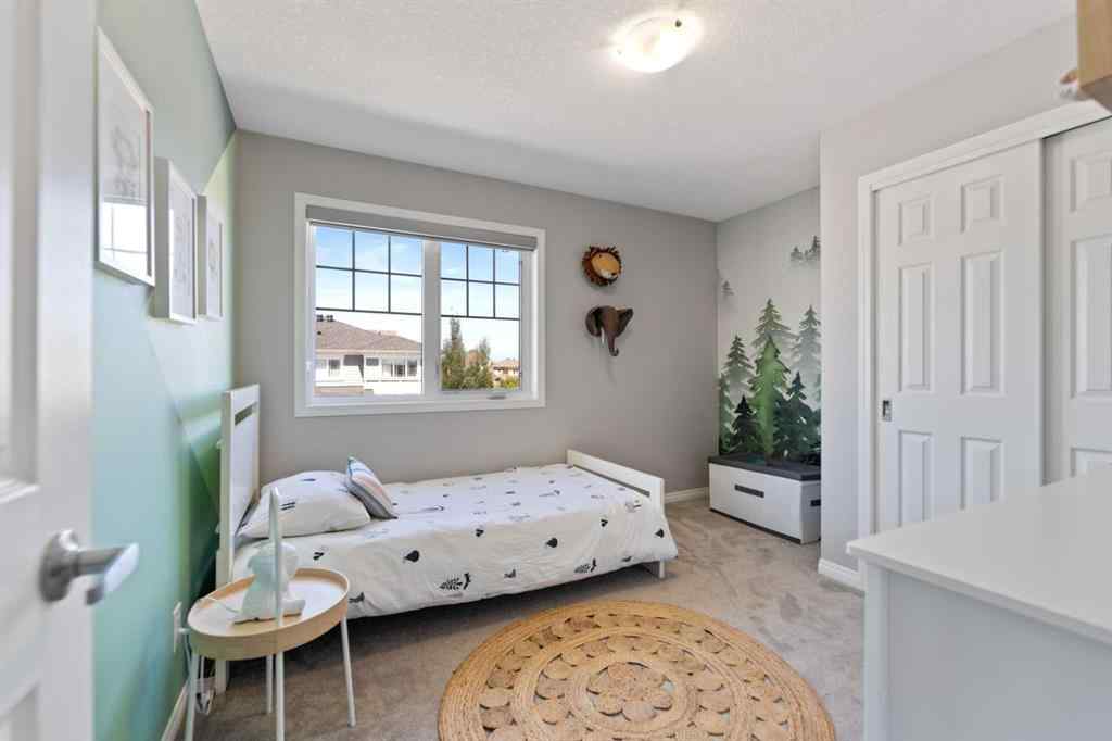 MLS® A2263123 - 19 Yorkville Gate SW in Yorkville Calgary, Residential