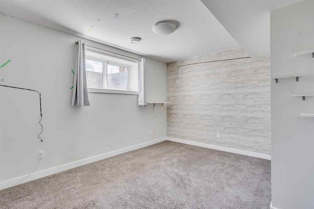 MLS® A2263129 - 189 Arsenault Crescent  in Abasand Fort McMurray, Residential