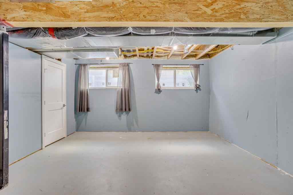 MLS® A2263129 - 189 Arsenault Crescent  in Abasand Fort McMurray, Residential