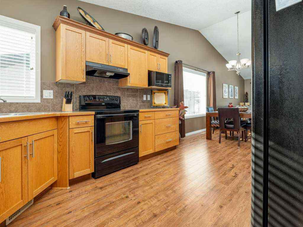 MLS® A2263131 - 27 Rivermill Landing W in Riverstone Lethbridge, Residential