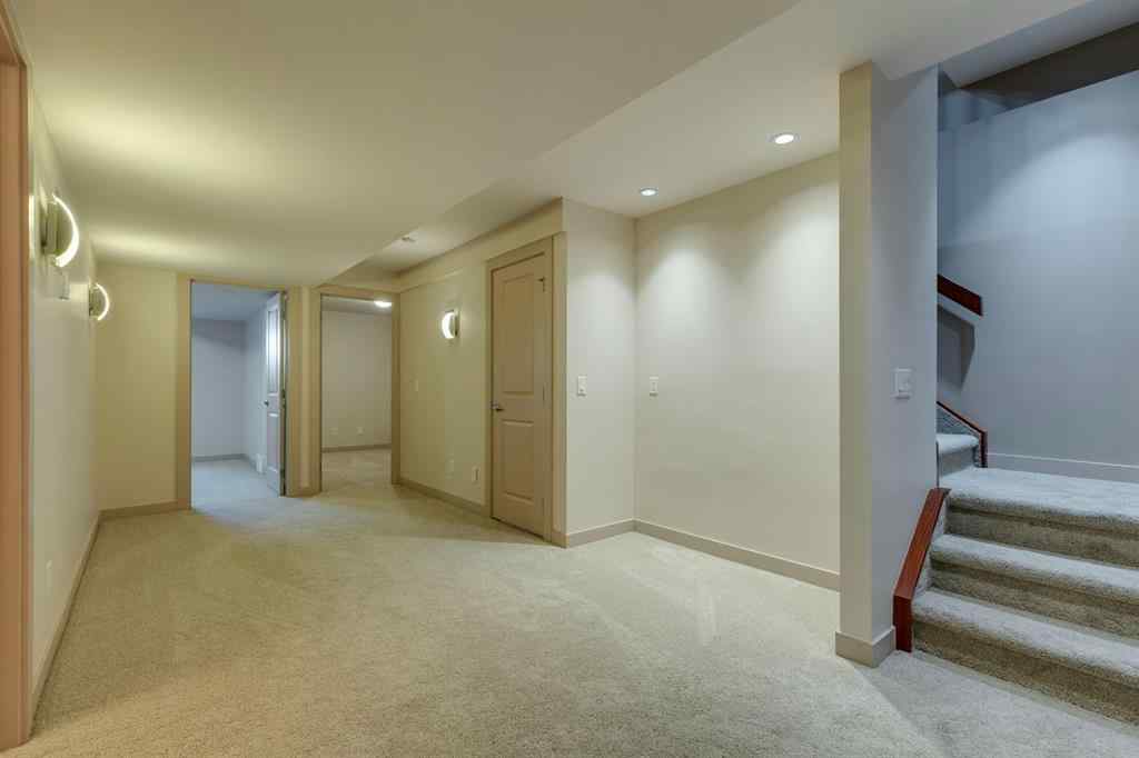 MLS® A2263133 - 2216 31 Street SW in Killarney/Glengarry Calgary, Residential