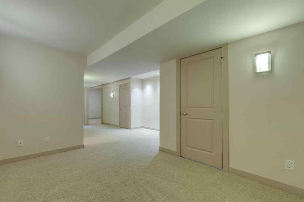 MLS® A2263133 - 2216 31 Street SW in Killarney/Glengarry Calgary, Residential