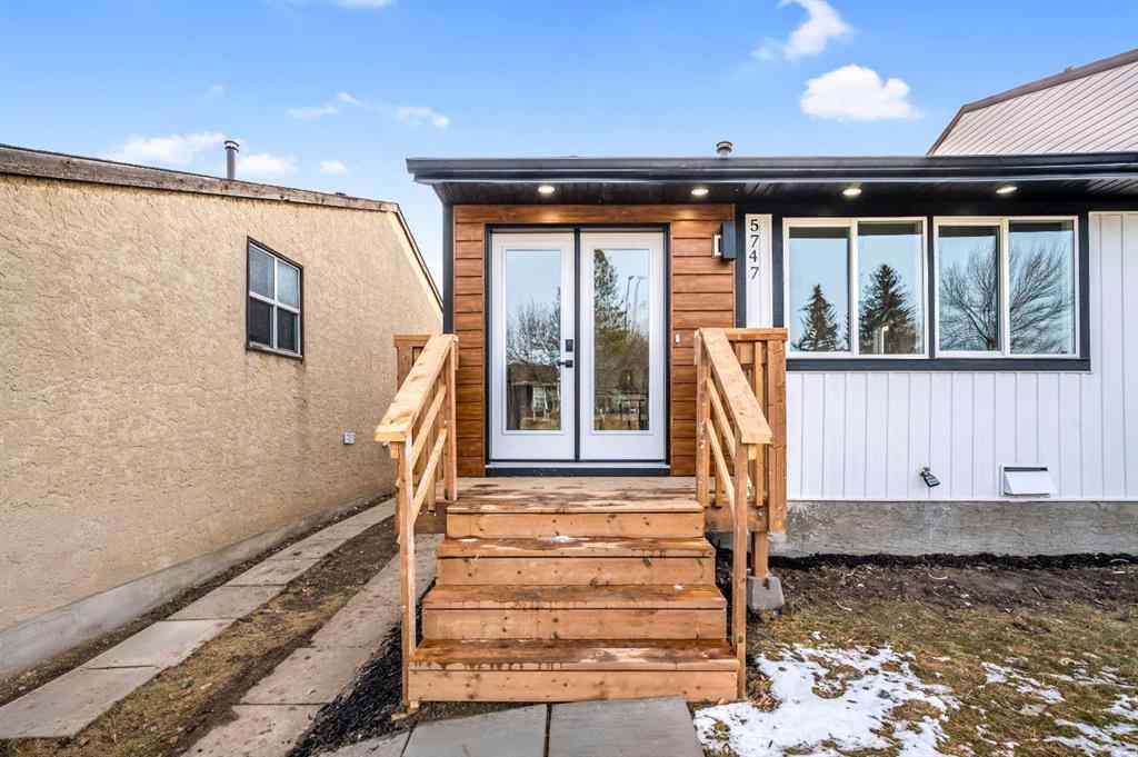 MLS® A2263134 - 5747 24 Avenue NE in Pineridge Calgary, Residential