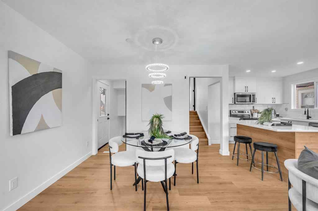 MLS® A2263134 - 5747 24 Avenue NE in Pineridge Calgary, Residential