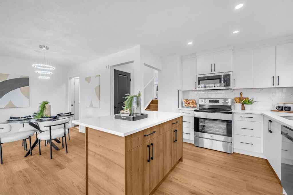 MLS® A2263134 - 5747 24 Avenue NE in Pineridge Calgary, Residential