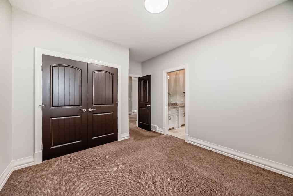 MLS® A2263135 - 19 Aspen Ridge Heath SW in Aspen Woods Calgary, Residential