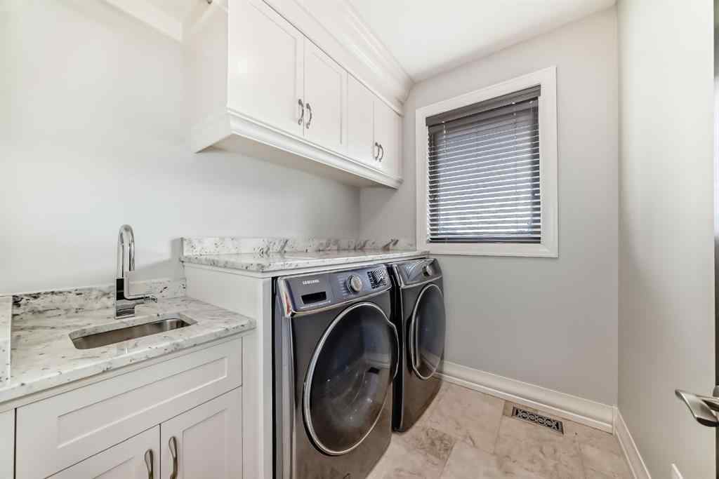 MLS® A2263135 - 19 Aspen Ridge Heath SW in Aspen Woods Calgary, Residential