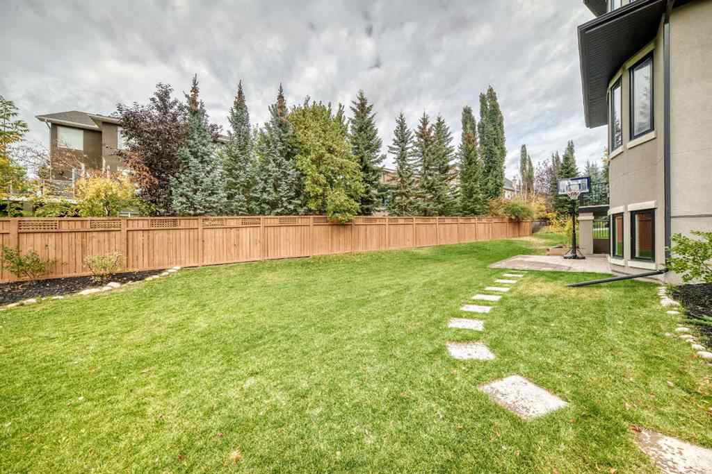 MLS® A2263135 - 19 Aspen Ridge Heath SW in Aspen Woods Calgary, Residential