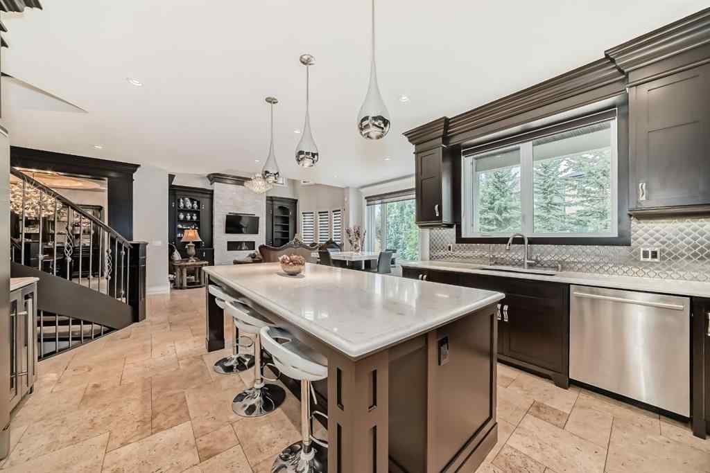 MLS® A2263135 - 19 Aspen Ridge Heath SW in Aspen Woods Calgary, Residential