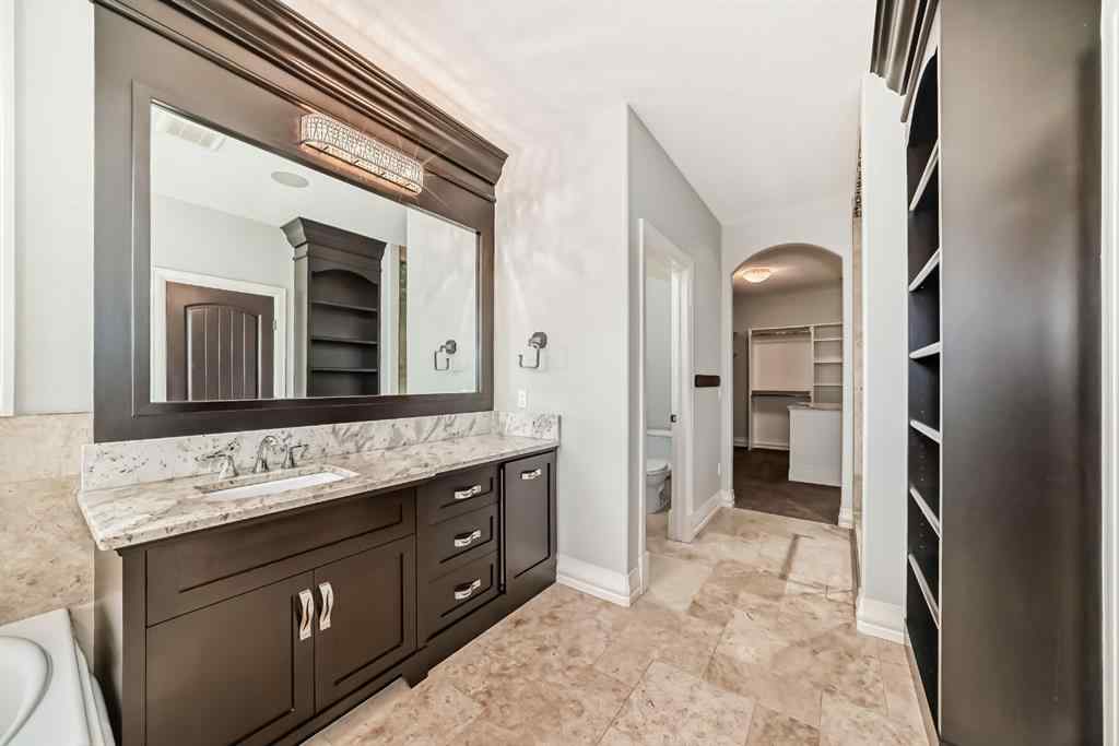 MLS® A2263135 - 19 Aspen Ridge Heath SW in Aspen Woods Calgary, Residential