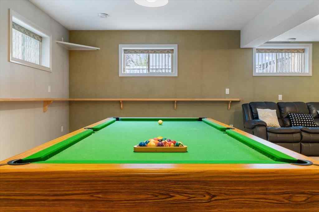 MLS® A2263141 - 11910 CYGNET Boulevard  in Crystal Lake Estates Grande Prairie, Residential