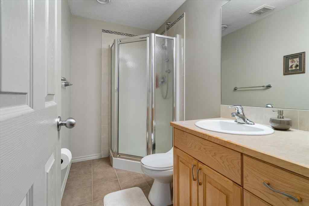 MLS® A2263141 - 11910 CYGNET Boulevard  in Crystal Lake Estates Grande Prairie, Residential