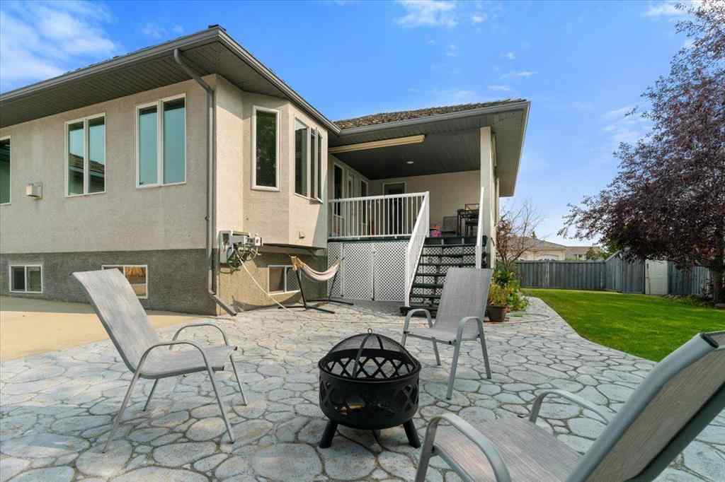 MLS® A2263141 - 11910 CYGNET Boulevard  in Crystal Lake Estates Grande Prairie, Residential