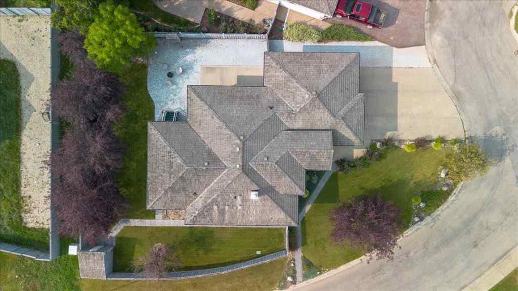 MLS® A2263141 - 11910 CYGNET Boulevard  in Crystal Lake Estates Grande Prairie, Residential