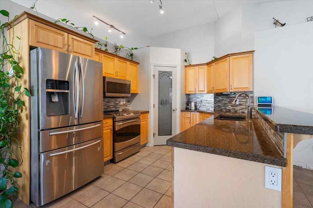 MLS® A2263141 - 11910 CYGNET Boulevard  in Crystal Lake Estates Grande Prairie, Residential