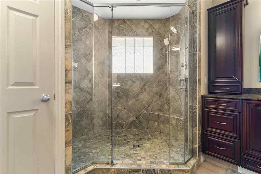 MLS® A2263141 - 11910 CYGNET Boulevard  in Crystal Lake Estates Grande Prairie, Residential