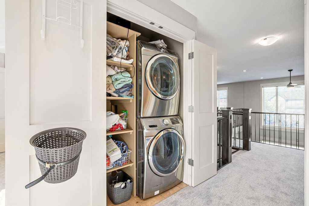 MLS® A2263145 - 137 Magenta Crescent  in Rainbow Falls Chestermere, Residential