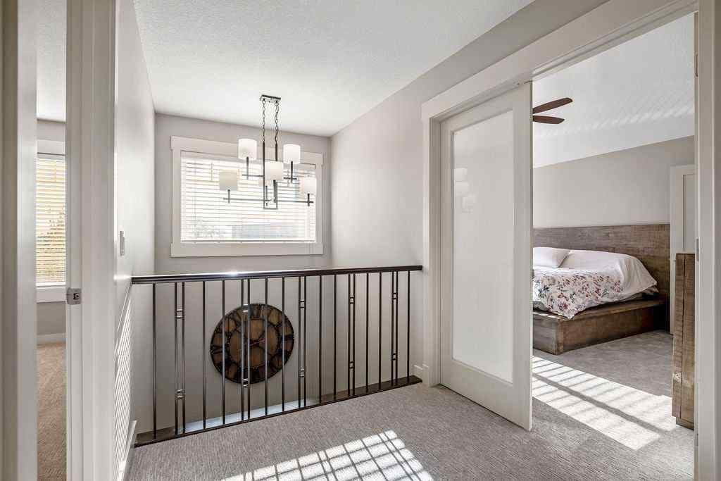 MLS® A2263145 - 137 Magenta Crescent  in Rainbow Falls Chestermere, Residential