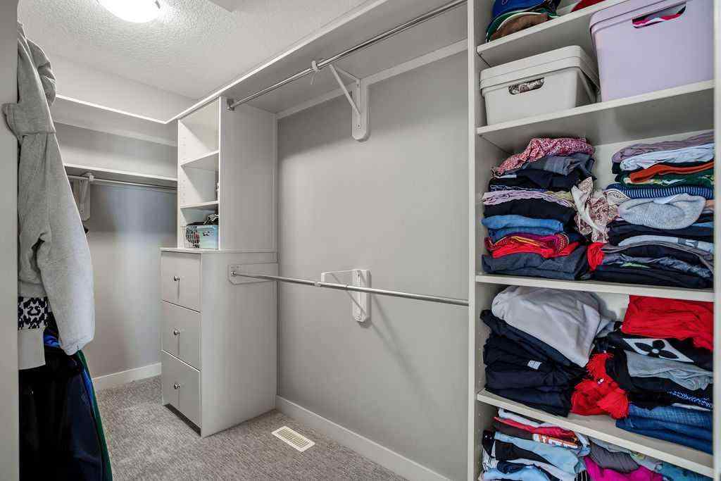 MLS® A2263145 - 137 Magenta Crescent  in Rainbow Falls Chestermere, Residential