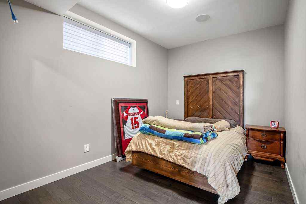 MLS® A2263145 - 137 Magenta Crescent  in Rainbow Falls Chestermere, Residential