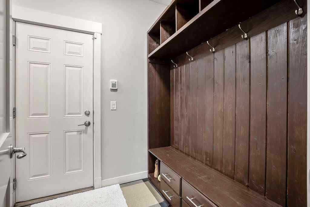 MLS® A2263145 - 137 Magenta Crescent  in Rainbow Falls Chestermere, Residential