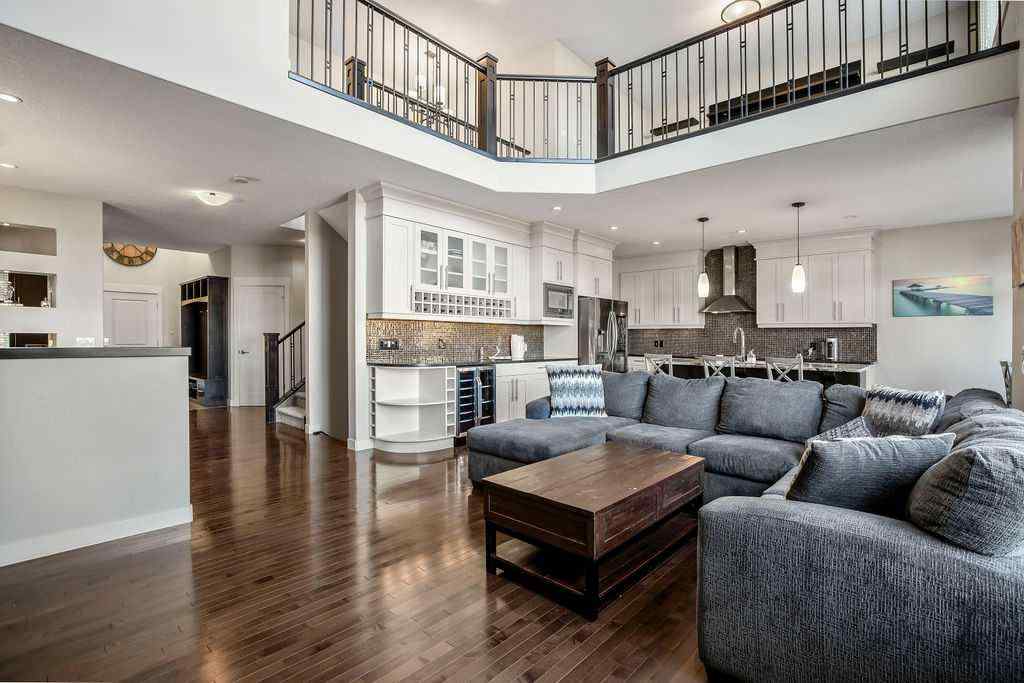 MLS® A2263145 - 137 Magenta Crescent  in Rainbow Falls Chestermere, Residential