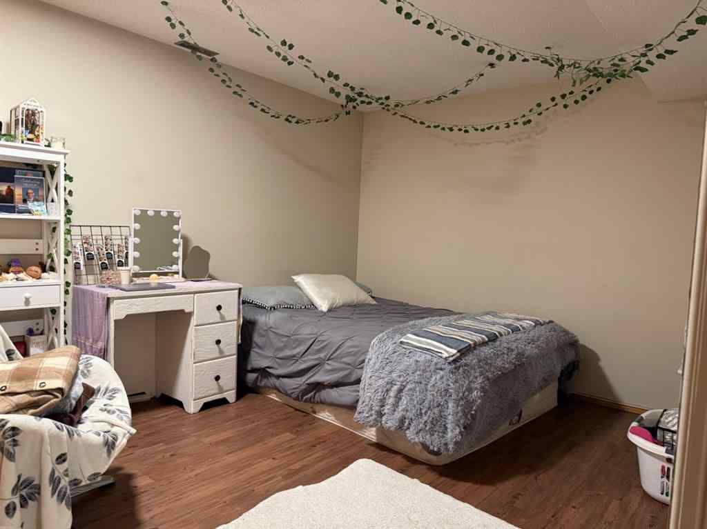 MLS® A2263146 - 1148 Newcastle Road   in Newcastle Drumheller, Residential