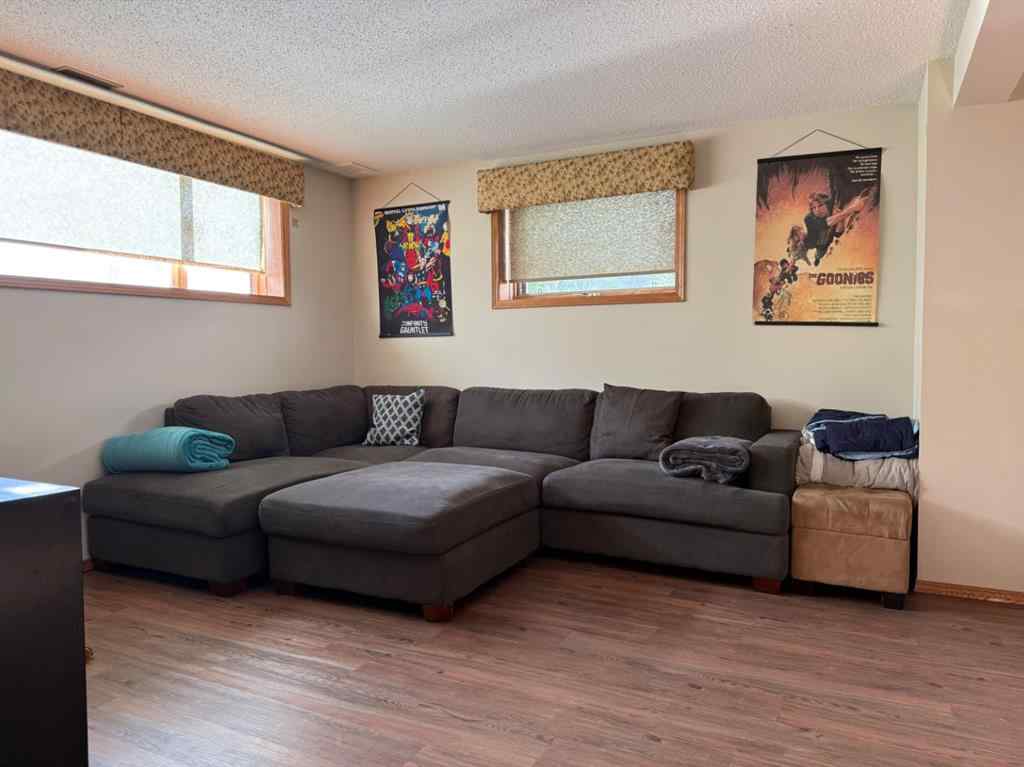 MLS® A2263146 - 1148 Newcastle Road   in Newcastle Drumheller, Residential