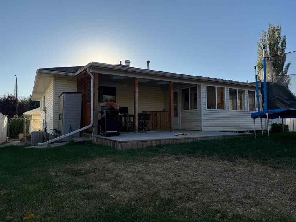 MLS® A2263146 - 1148 Newcastle Road   in Newcastle Drumheller, Residential
