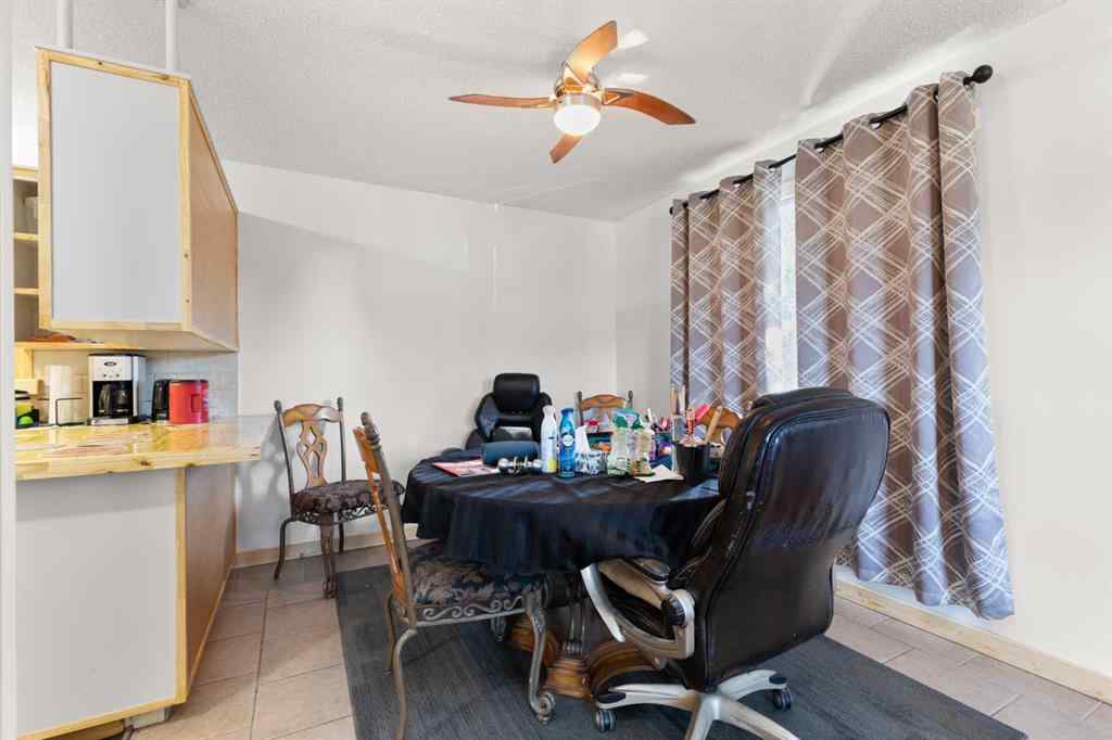 MLS® A2263148 - 8 Cypress Way SE in Southview-Park Meadows Medicine Hat, Residential