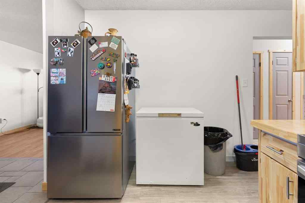 MLS® A2263148 - 8 Cypress Way SE in Southview-Park Meadows Medicine Hat, Residential