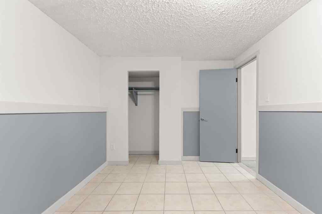 MLS® A2263148 - 8 Cypress Way SE in Southview-Park Meadows Medicine Hat, Residential