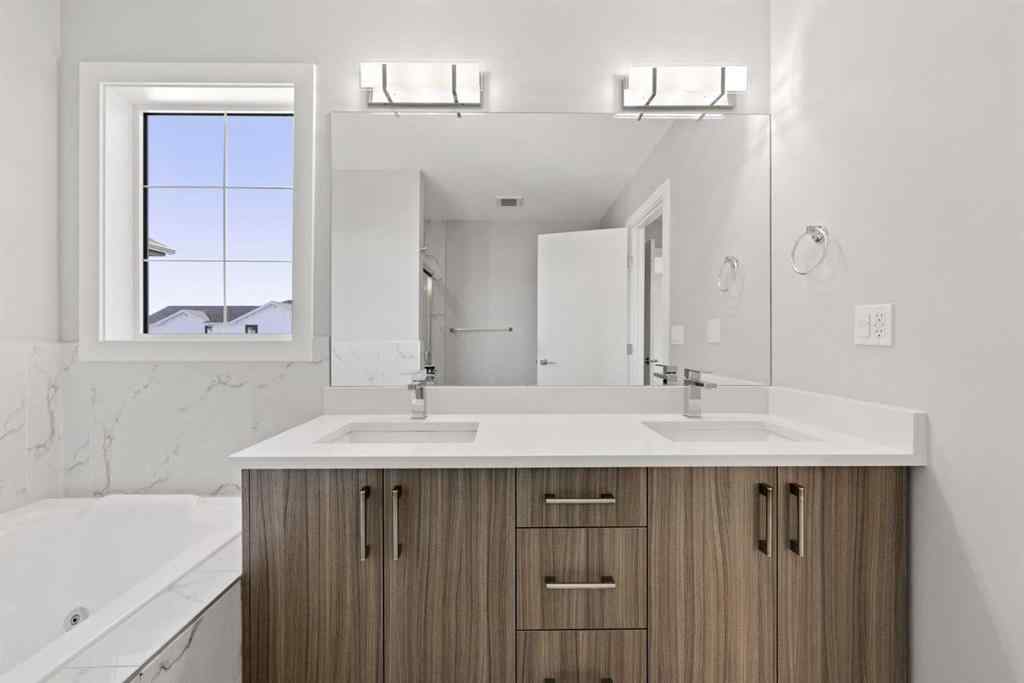 MLS® A2263149 - 743 Edgefield Crescent  in Edgefield Strathmore, Residential