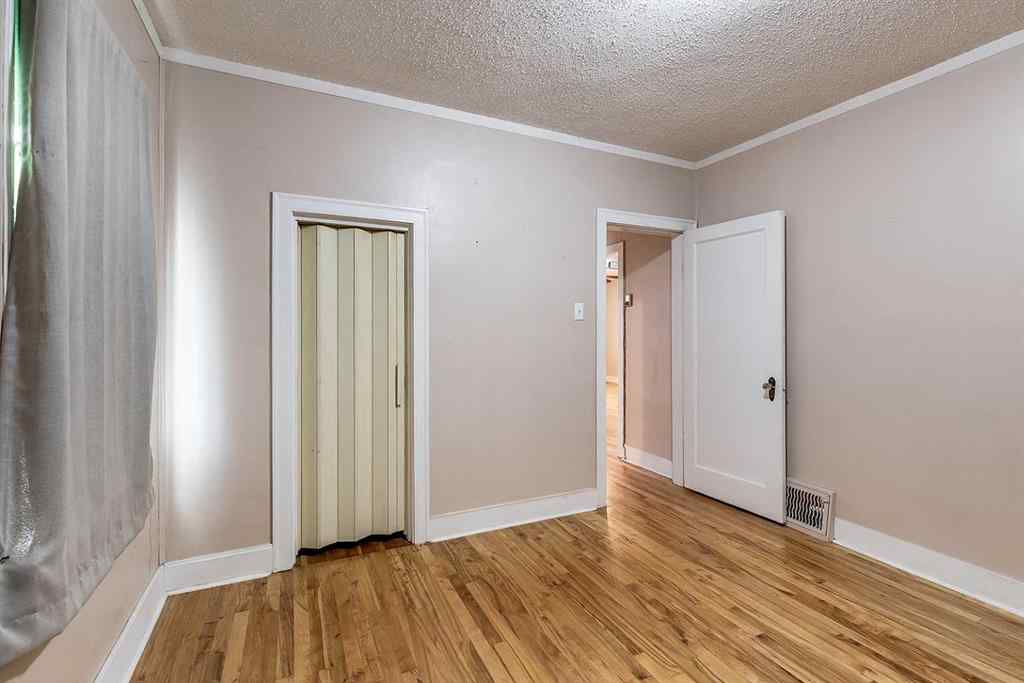 MLS&reg; # A2263150 - 738 8 Street SE in River Flats Medicine Hat, Residential Open Houses