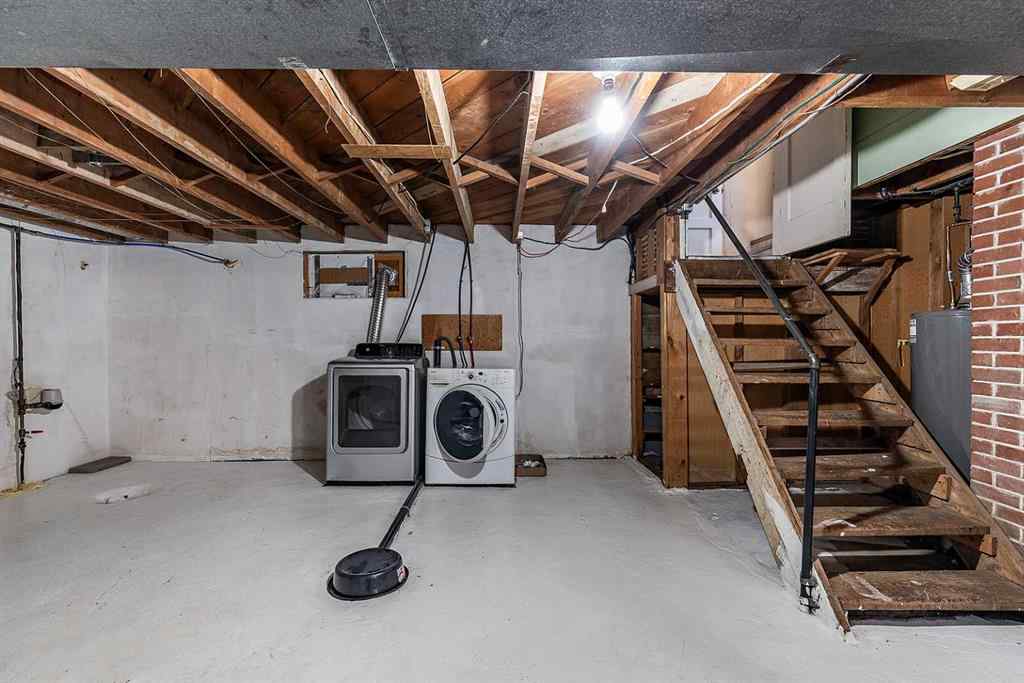 MLS&reg; # A2263150 - 738 8 Street SE in River Flats Medicine Hat, Residential Open Houses