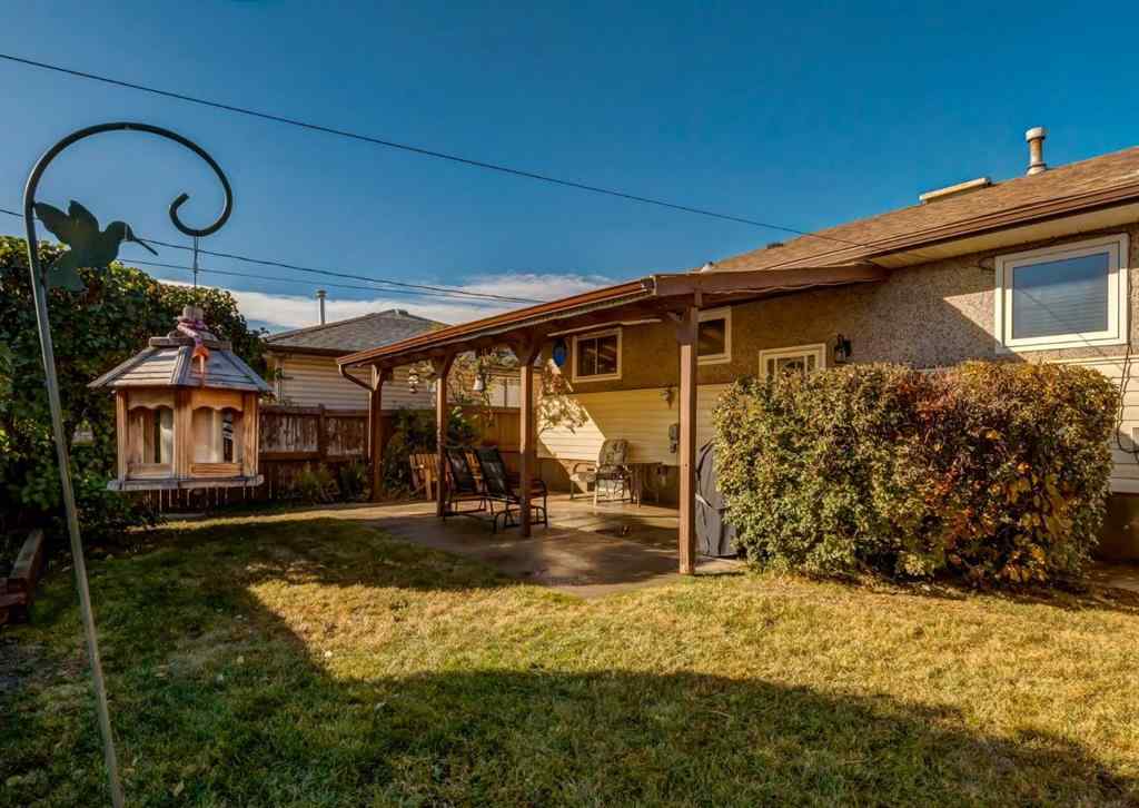 MLS® A2263158 - 4611 Fortune Road SE in Forest Heights Calgary, Residential