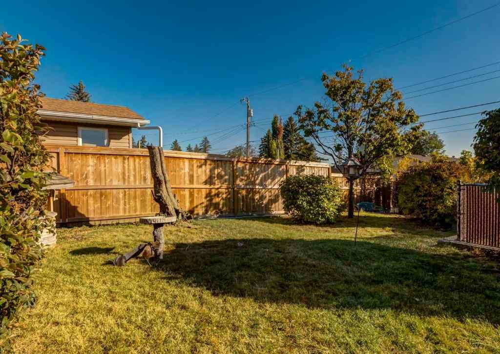 MLS® A2263158 - 4611 Fortune Road SE in Forest Heights Calgary, Residential