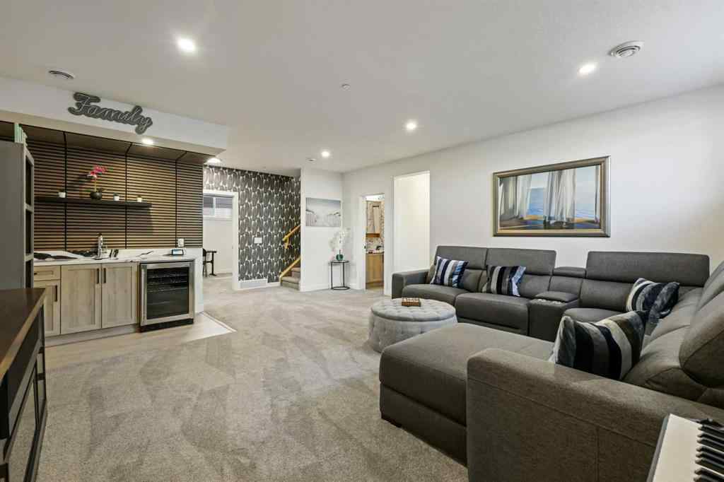 MLS® A2263159 - 600 Muirfield Crescent  in Lakes of Muirfield Lyalta, Residential