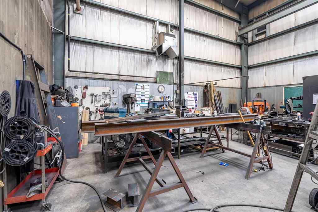 MLS® A2263160 - 4702 40 Avenue  in East Lloydminster Lloydminster, Commercial